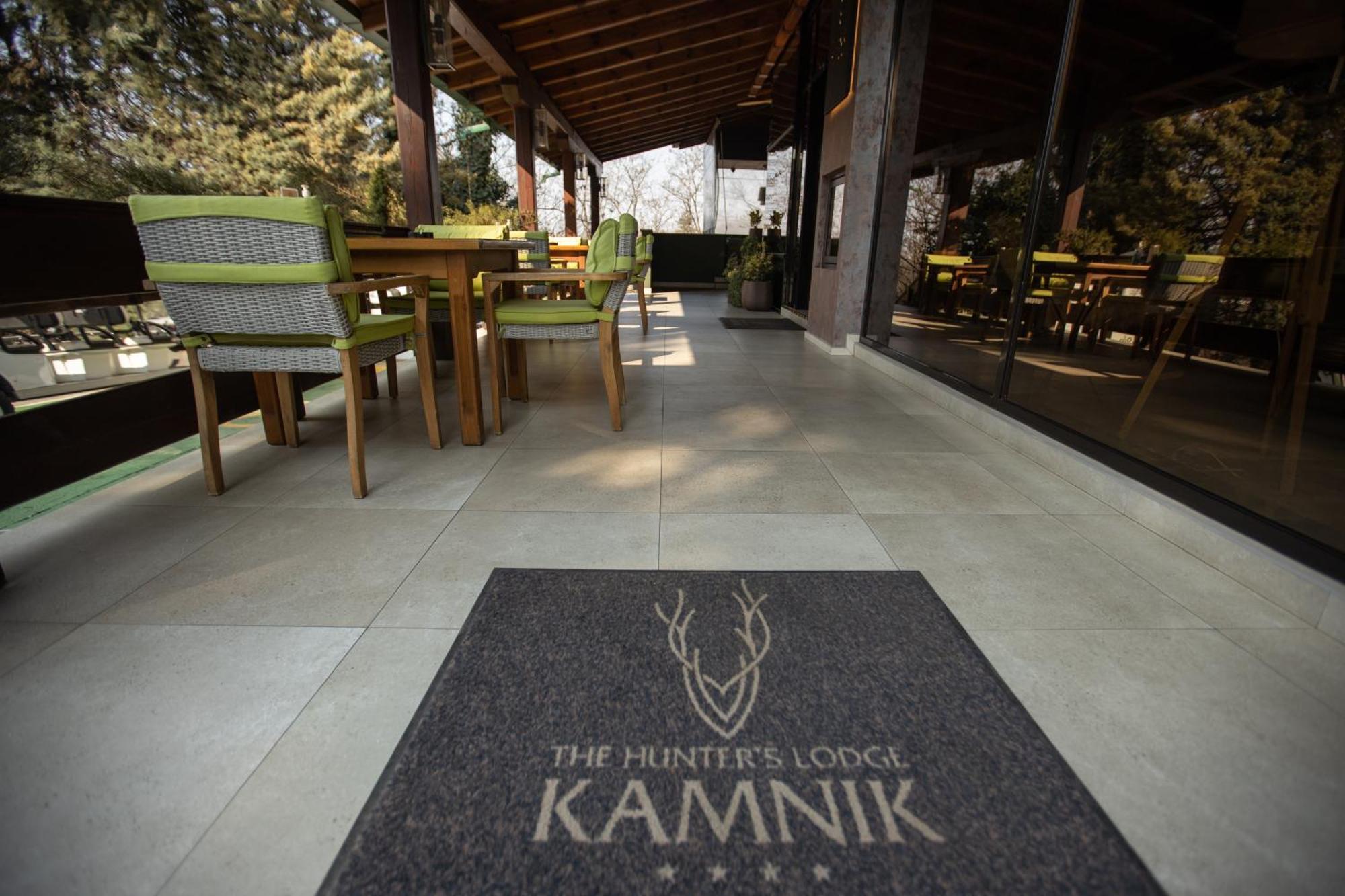 The Hunter'S Lodge Kamnik Skopje Exteriér fotografie